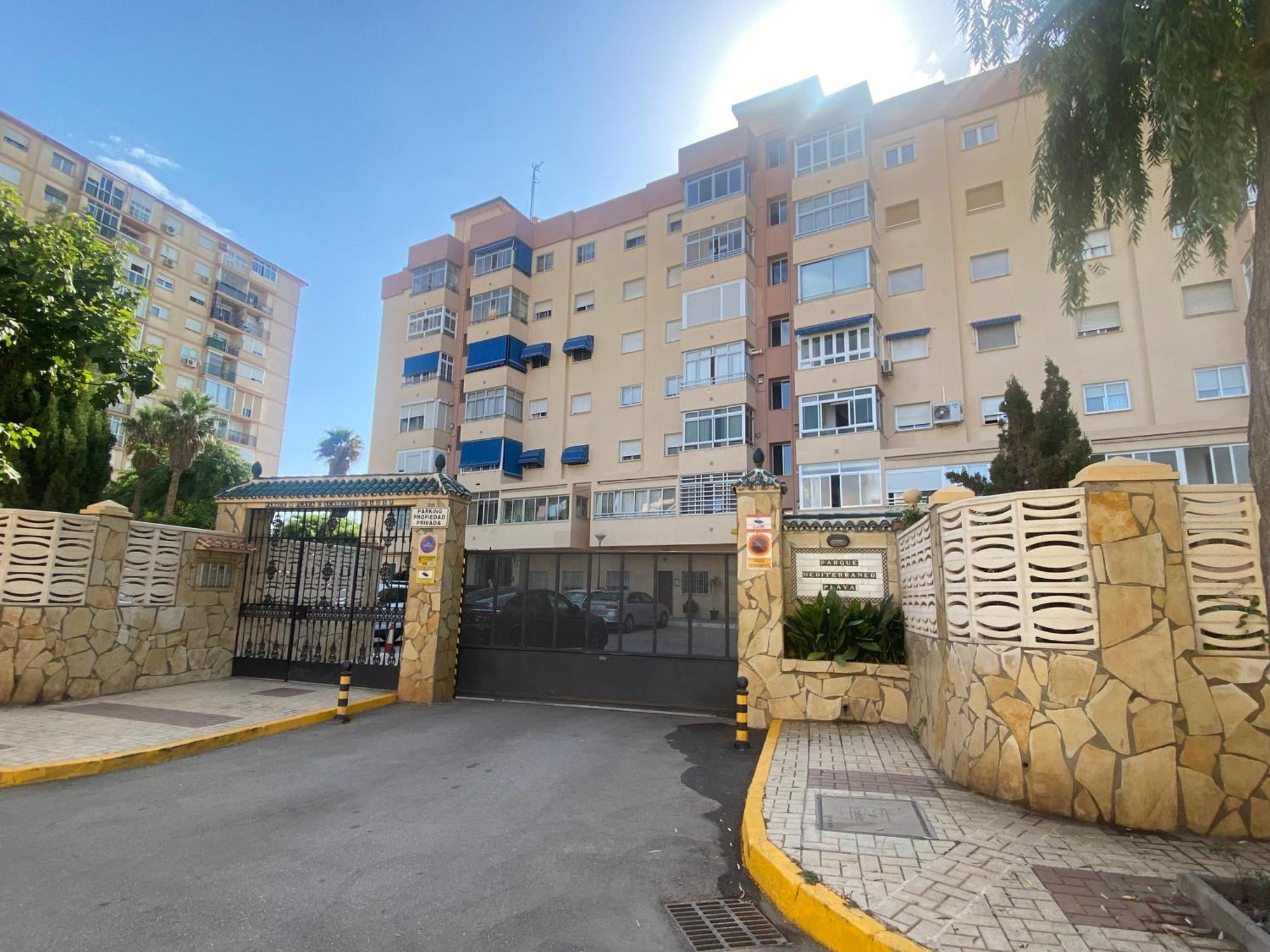 Moderno Y Completo Apartamento Frente Al Mar Málaga Extérieur photo